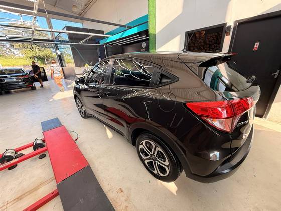 HONDA HR-V 1.8 16V FLEX LX 4P AUTOMÁTICO HONDA HR-V 1.8 16V FLEX LX 4P AUTOMÁTICO